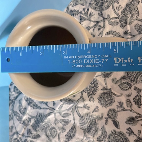 Handmade Casey Pottery, Marshall, Texas, magnolia - Picture 5 of 6